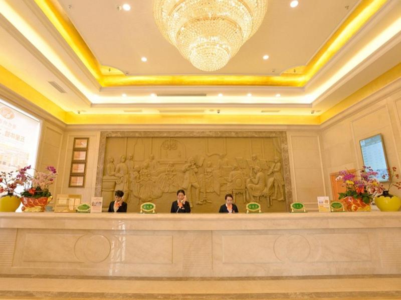 Vienna Hotel Shantou Chaoyang Mianxi Road, China