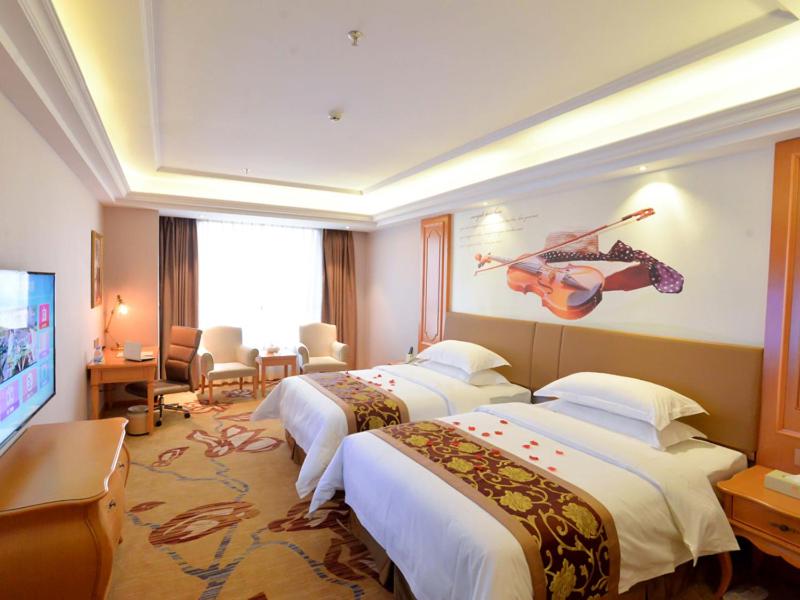 Vienna Hotel Shantou Chaoyang Mianxi Road, Shantou, China