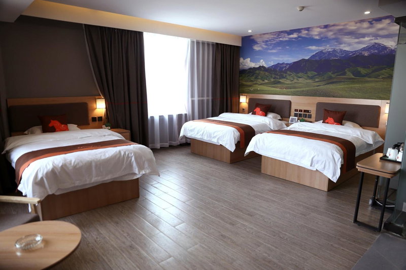 JUN Hotels Gansu Zhangye Linze County Bus Station, Zhangye, China