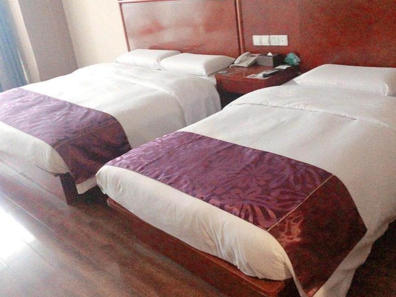 GreenTree Inn Jiangsu Wuxi Jiangyin Lingang New City Shengang Express Hotel, Jiangyin, China
