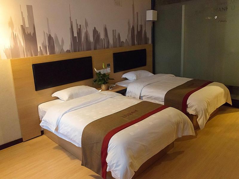 Thank Inn Chain Hotel Shanxi xianyang train station, Xianyang, China