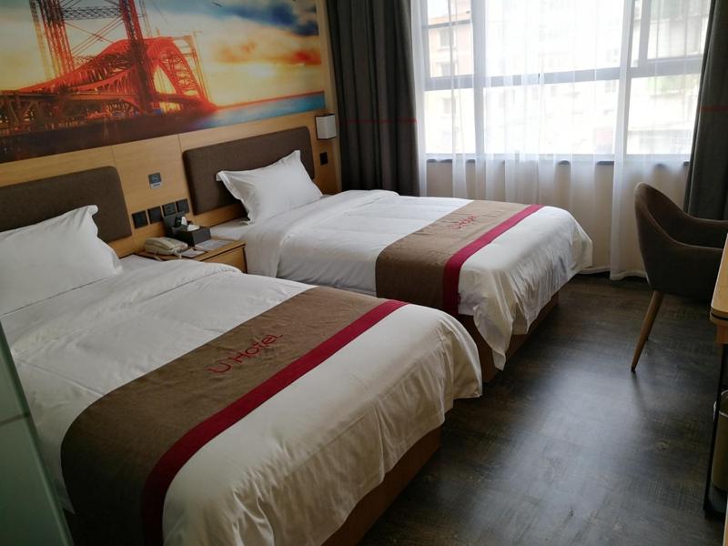 Thank Inn Plus Hotel Guangdong Zhaoqing Gaoyao City Yaonan 2nd Road, Zhaoqing, China