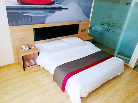 Thank Inn Chain Hotel hebei zhangjiakou wanquan county kongjiazhuang bus station, Zhangjiakou, China