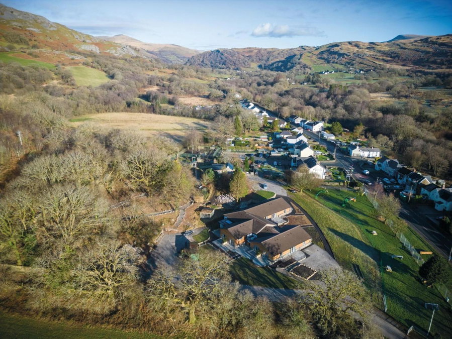 Suite 14 - Sleeping Giant Hotel - Pen Y Cae Inn, Brecon, United Kingdom