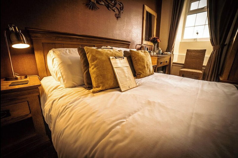 The Ring Pub Bed and Breakfast, Rhosgoch, United Kingdom