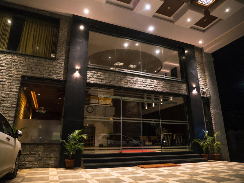 Hotel Mary Land Suites Velankanni, Velānganni, India