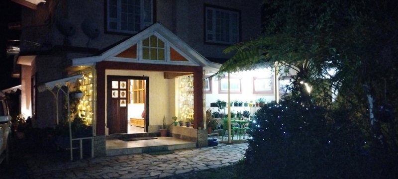 Ifseen Villa, Pelling, India