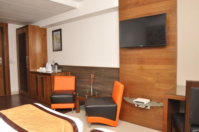 Hotel Niharika, Kolkata, India