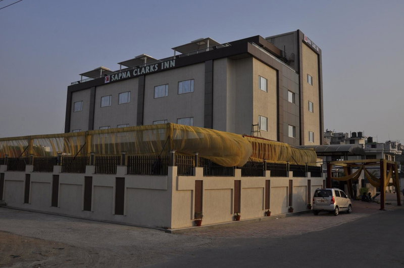 Sapna Clarks Inn Lucknow, Lucknow, India