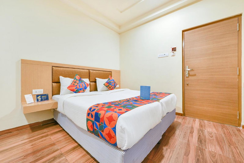 Nestlay Rooms Vanagaram, Chennai, India