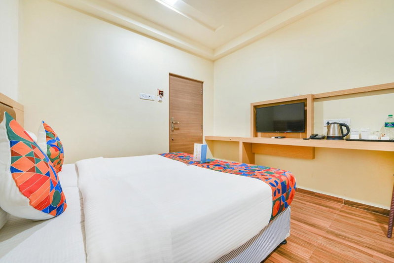 Nestlay Rooms Vanagaram, Chennai, India