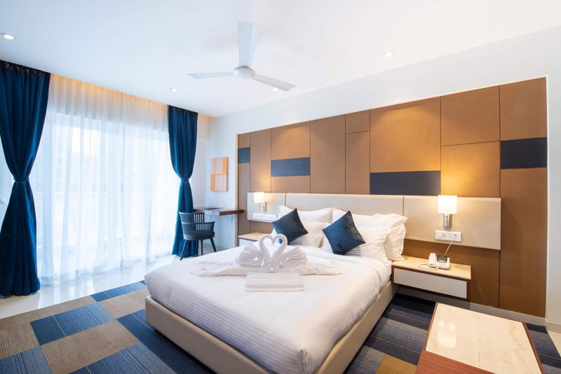 StayBird - B Suite, Business Hotel, Kharadi, Pune, India