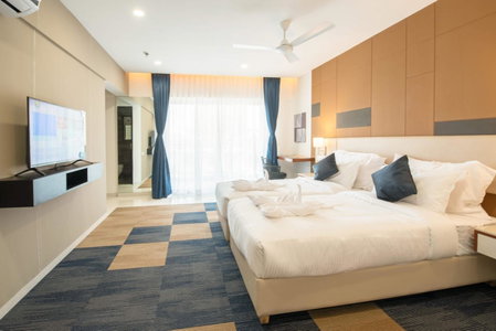 StayBird - B Suite, Business Hotel, Kharadi, Pune, India