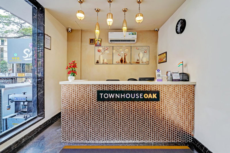 Super Townhouse OAK Clove Boutique Hotel Rajaji Nagar Near Lulu Mall Bengaluru, Bangalore, India