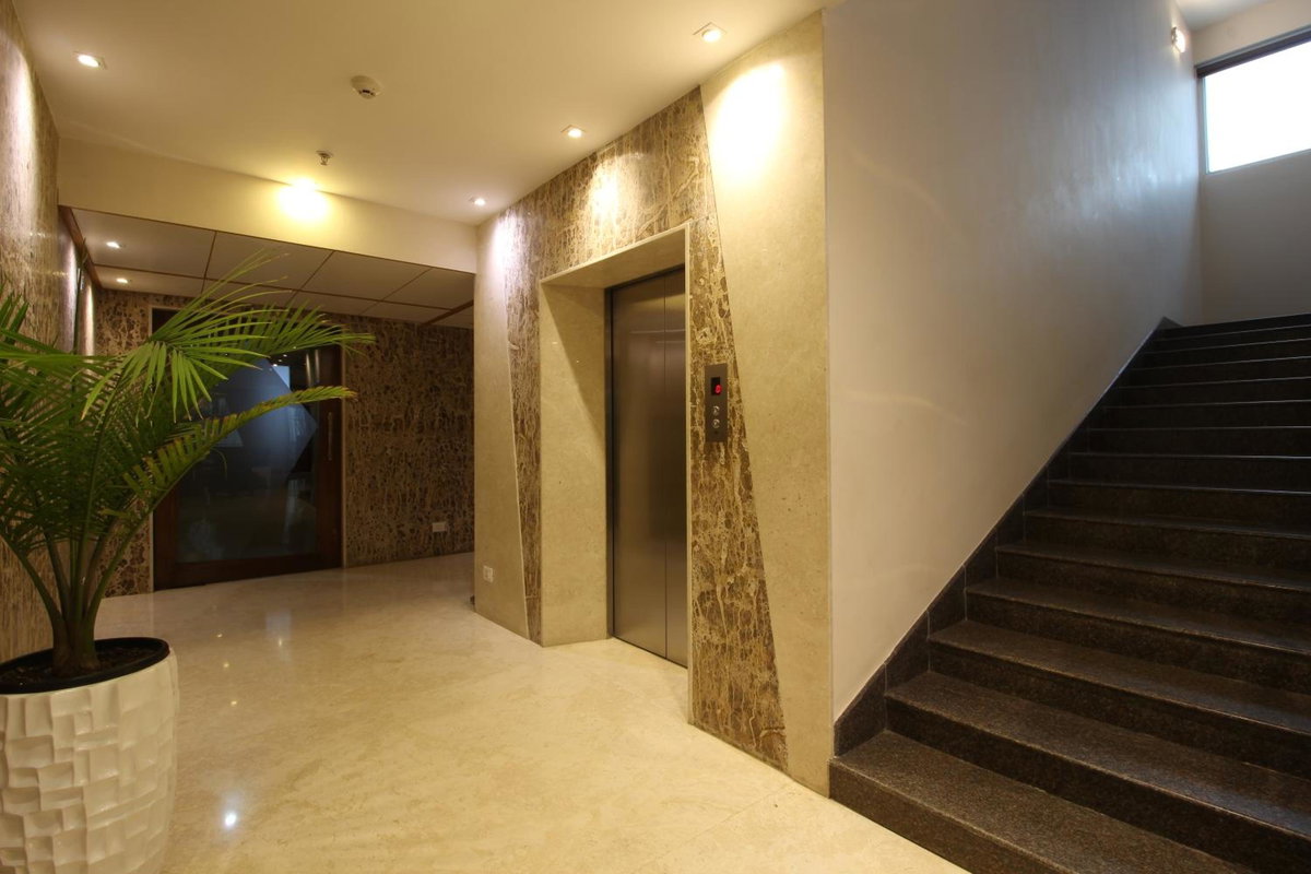 Hotel · Hotel Rockdale, Visakhapatnam