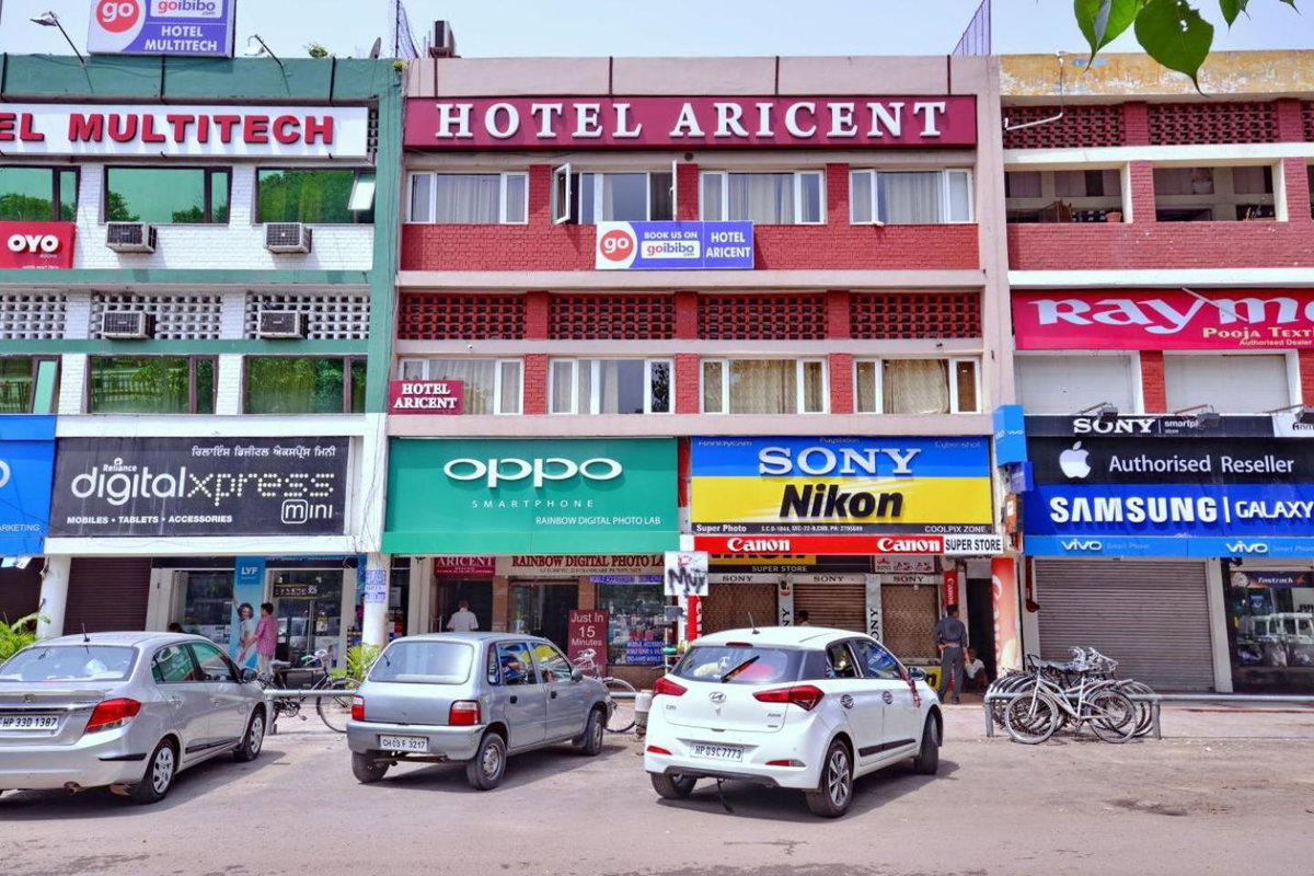 Hotel Aricent Opposite ISBT Sector 17 Chandigarh, India