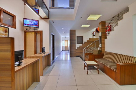 Hotel Aricent Opposite ISBT Sector 17 Chandigarh, Chandīgarh, India