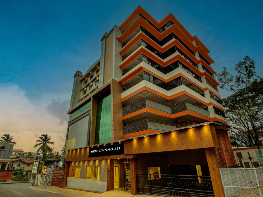 Super Townhouse Madgaon, Goa, India