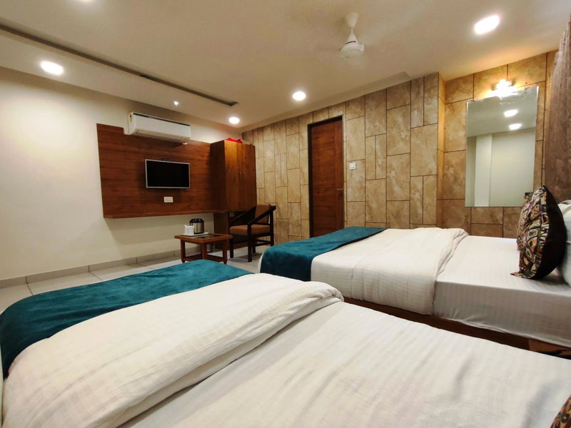 Hotel Kinara, Ahmedabad, India
