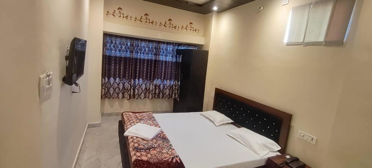 Hotel · Raghuvanshi Paying Guest House, Varanasi