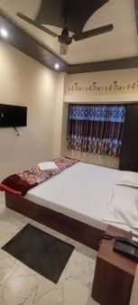 Raghuvanshi Paying Guest House, Varanasi, India