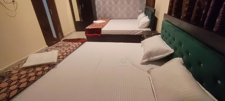 Raghuvanshi Paying Guest House, Varanasi, India