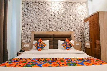 Hotel Kaanha Residency Inn By Shree Krishna Hospitality, Rishīkesh, India