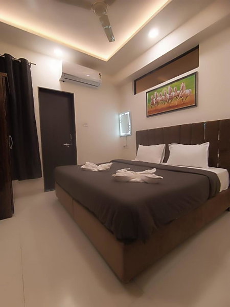 Hotel Kiwi Inn Vijaynagar Scheme 78, Indore, India