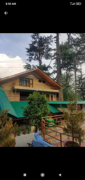 Guruchhaya hotel and cottages, Manāli, India