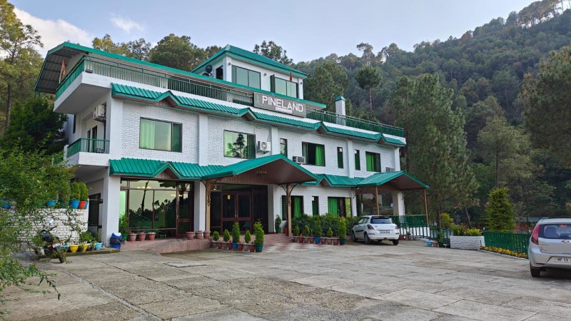 Pineland Resorts & Chalets Kasauli, Kasauli, India