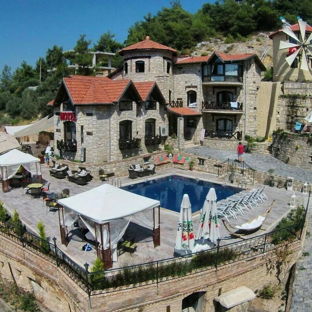 Hotel · The Stone Castle Boutique Hotel, Soke