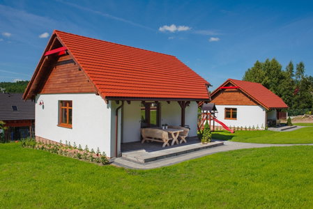 Malinowe Wzgórze domki 60 m2 z balią na wyłączność, Krzeszna, Poland