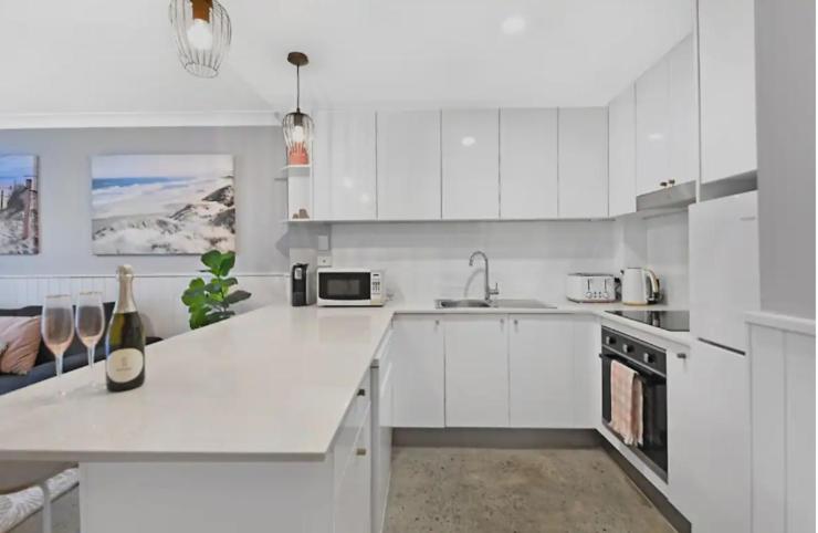 Copacabana Apartments, Gold Coast, Australia