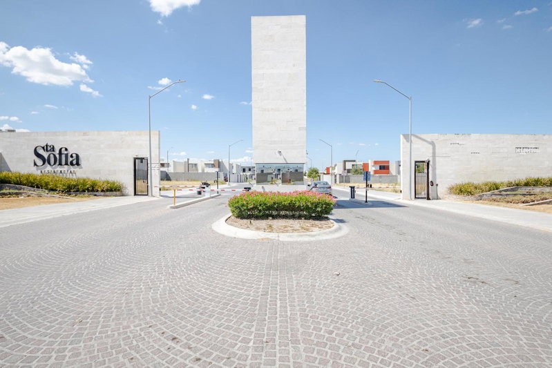 Estrena casa a minutos del aeropuerto, Monterrey, Mexico
