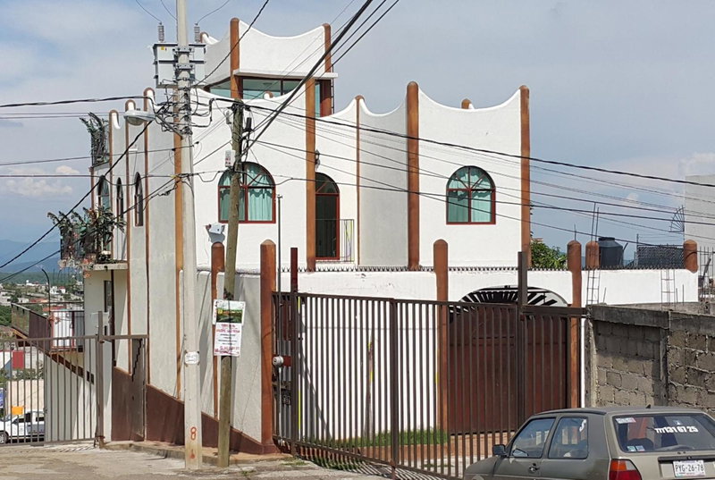 Casa Privada Con Alberca Volada, Cuernavaca, Mexico