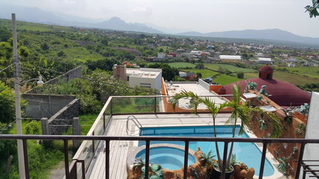 Casa Privada Con Alberca Volada, Cuernavaca, Mexico