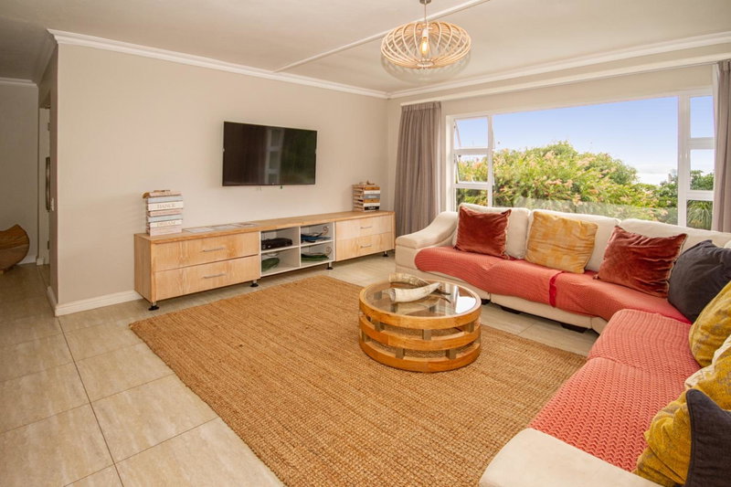 Modern double story beach house, Plettenberg Bay, South Africa