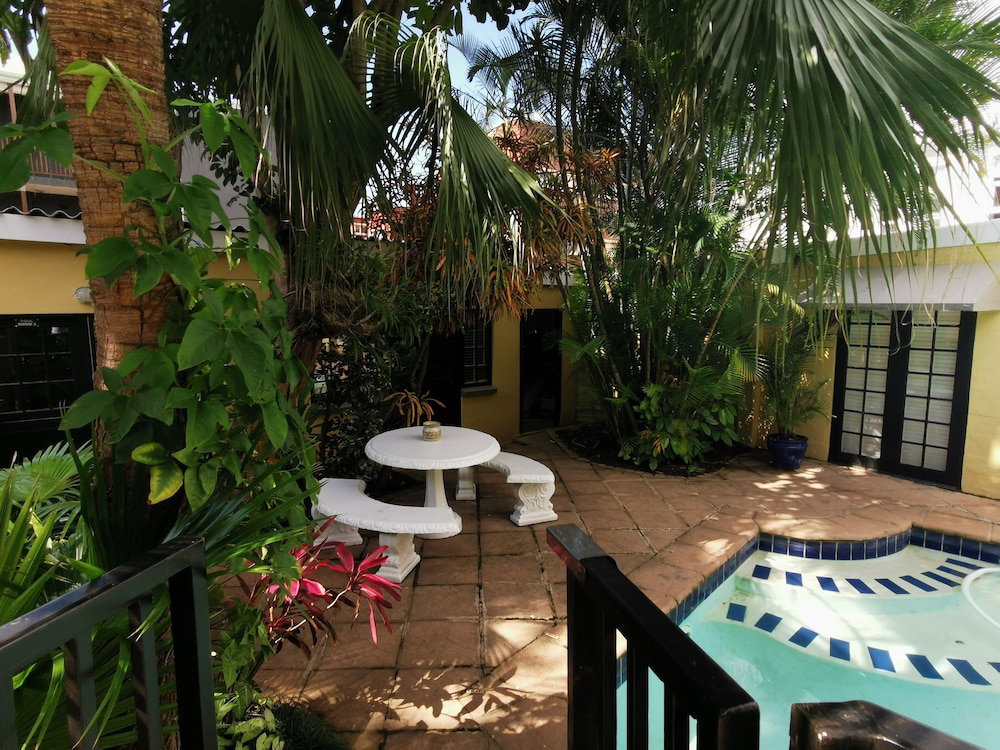 Madeline Grove B&B, South Africa