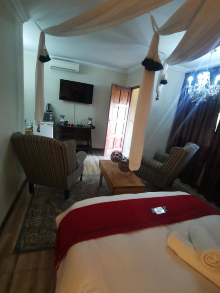 Sun Deck Lodge, Hartbeespoort, South Africa
