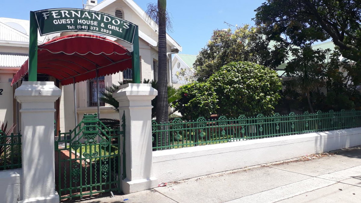 Hotel · Fernando's self catering cottages, Port Elizabeth