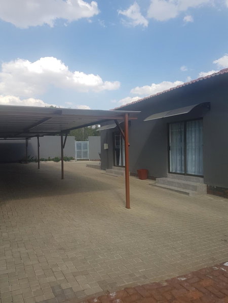 Mzet Guest House, Ermelo, South Africa