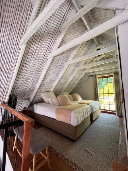 Cozy Camps Bay House with mountain and sea view, Cape Town, South Africa