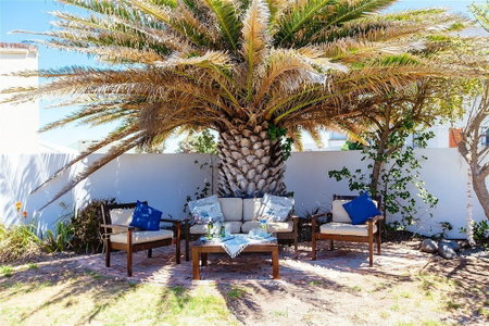 Swept Away Guest House, Yzerfontein, South Africa