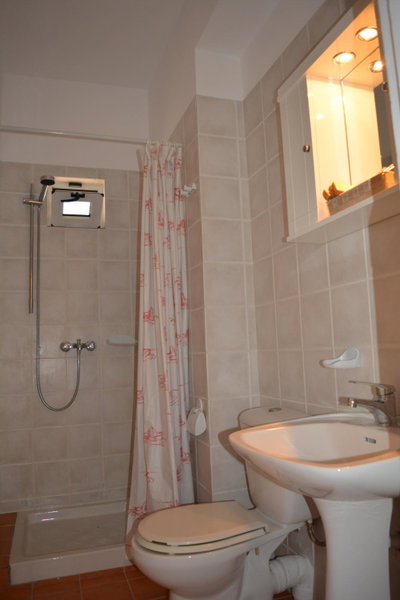 Raph's Studios-Apts By The Sea, Agia Marina Nea Kydonias, Greece