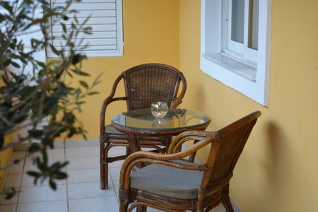 Raph's Studios-Apts By The Sea, Agia Marina Nea Kydonias, Greece