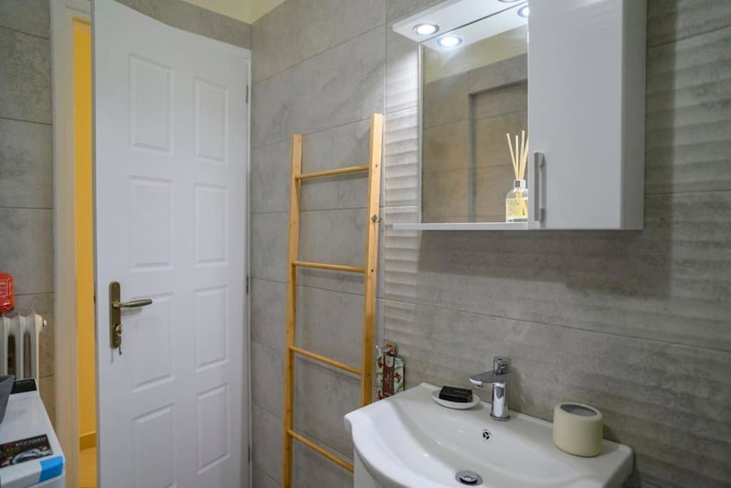 Salty 2bed Bliss and Comfort, Athens, Greece