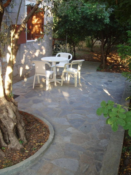 Eleni Studios & Apartments, Mithymna, Greece
