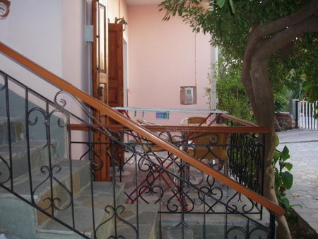 Eleni Studios & Apartments, Mithymna, Greece