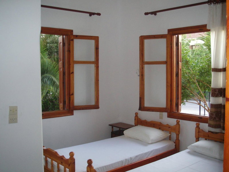 Eleni Studios & Apartments, Mithymna, Greece