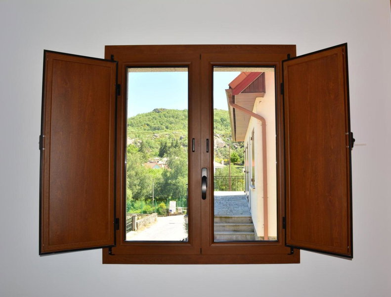 Just Natur Guesthouse, Castro Laboreiro, Portugal